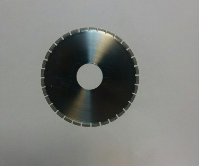 Disc diamantat pentru fierastrau